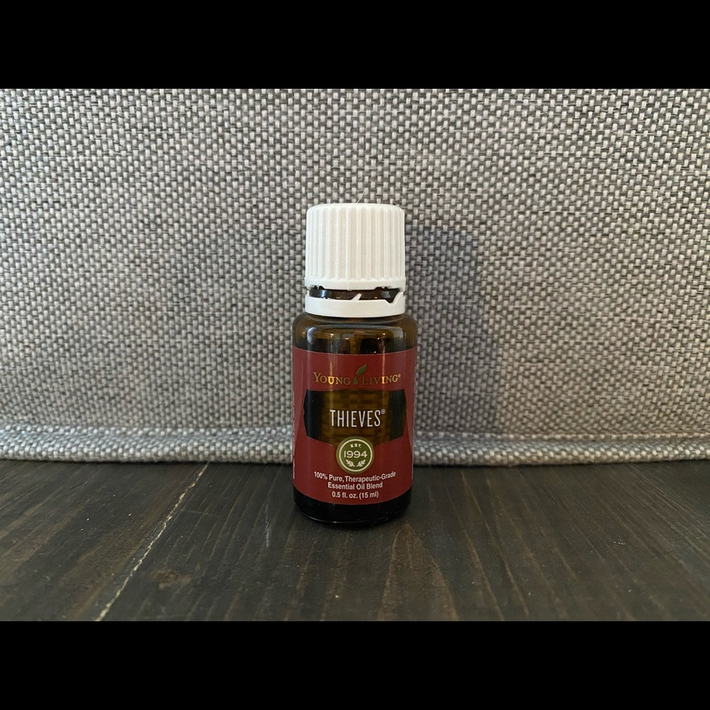 Young Living Thieves Essential Oil